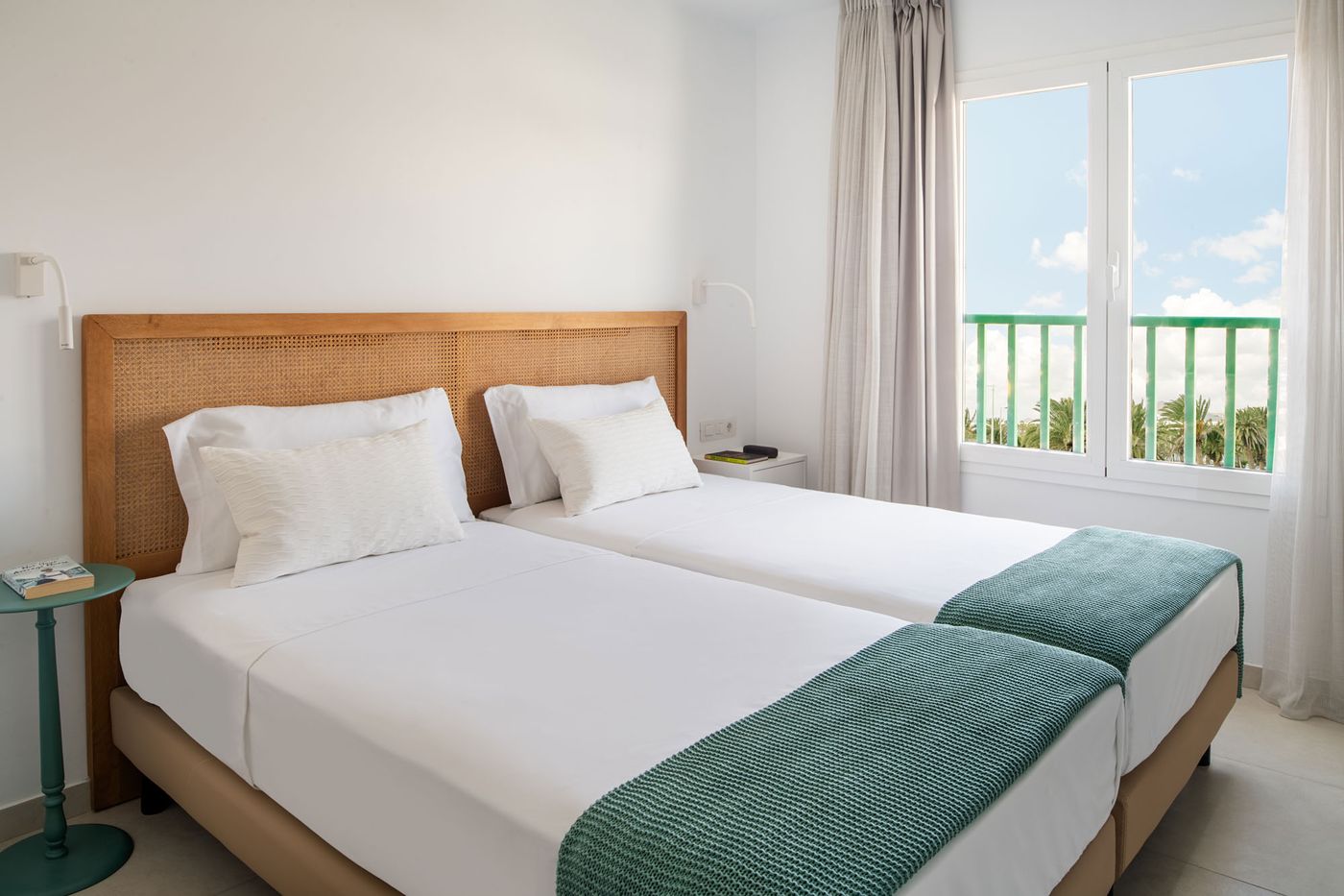 Nazaret-Apartments-Room-28