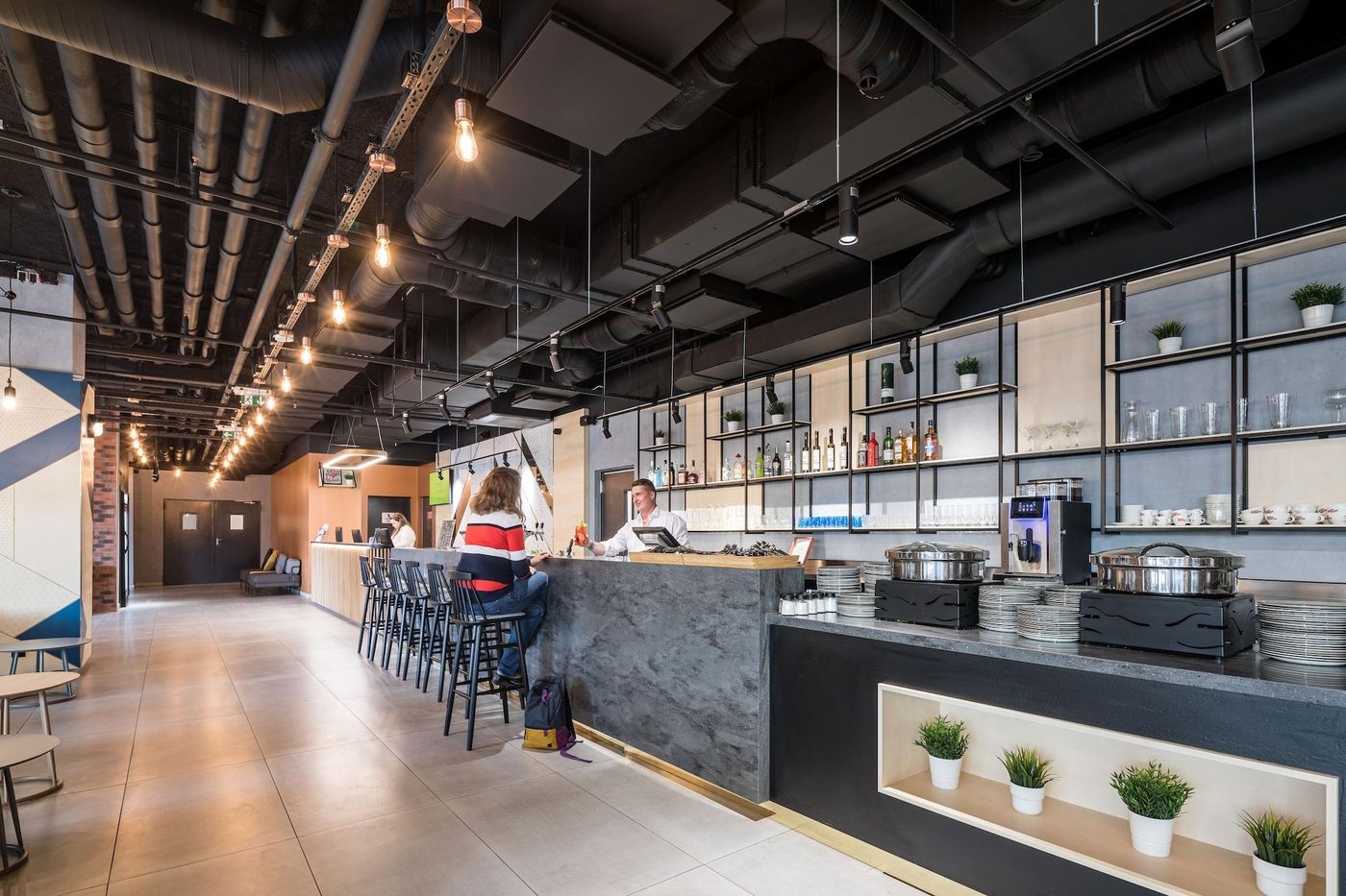 B-B-Hotel-Budapest-City-Bar-7