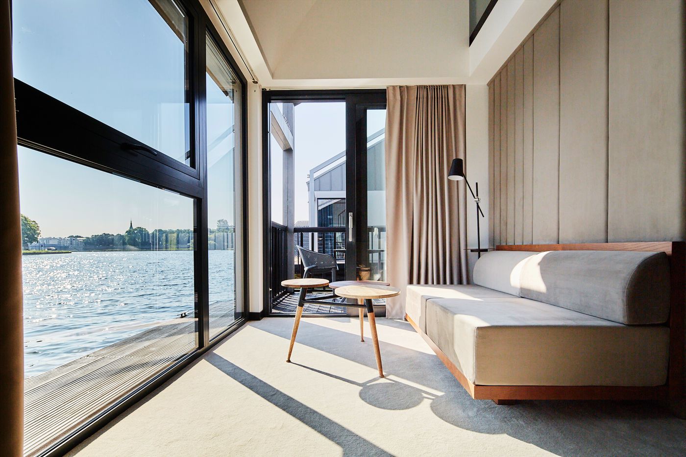 New-Port-Hotel-Room-11