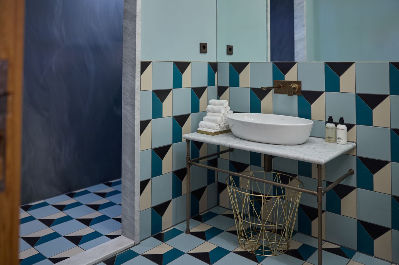 The-July---Twenty-Eight-Sports-and-Entertainment-35