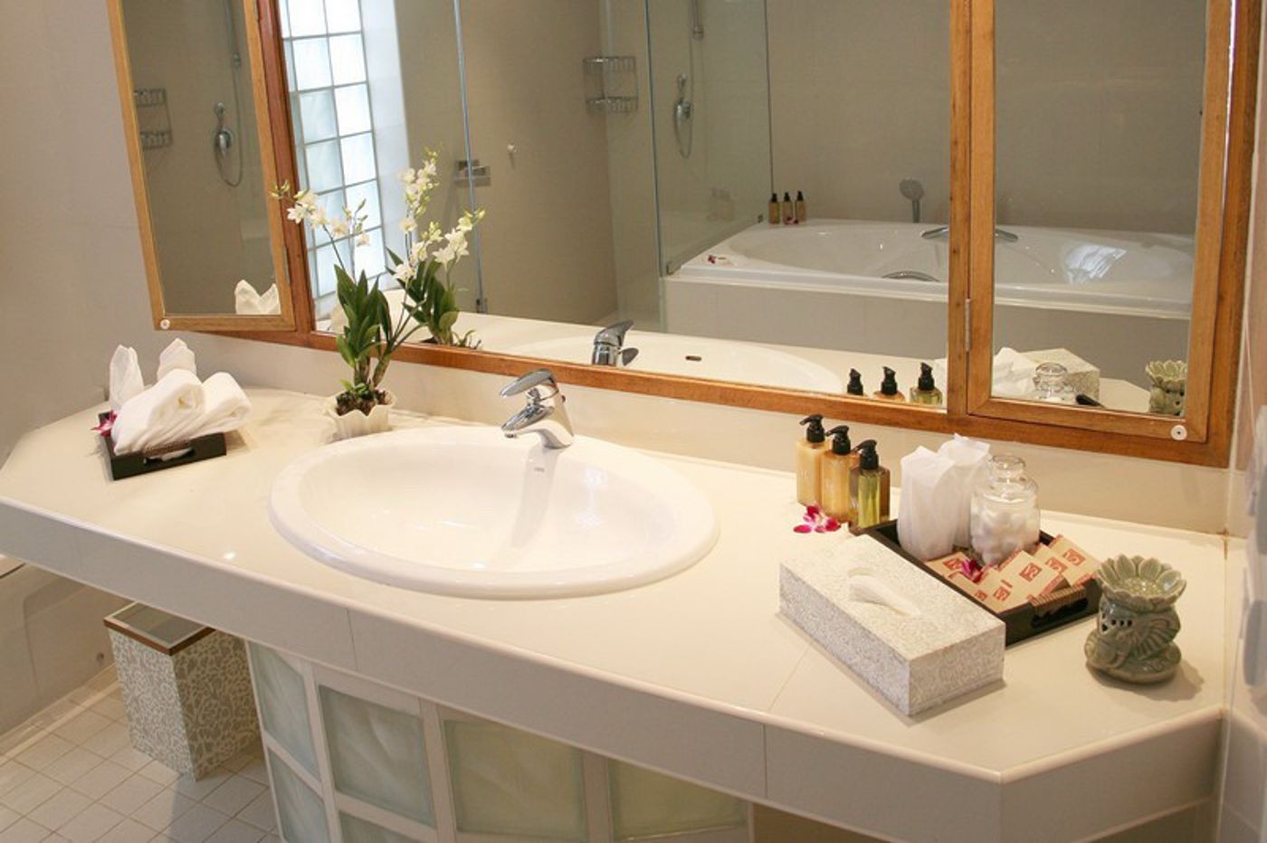 Mom-Tri-S-Villa-Royale-Room-56