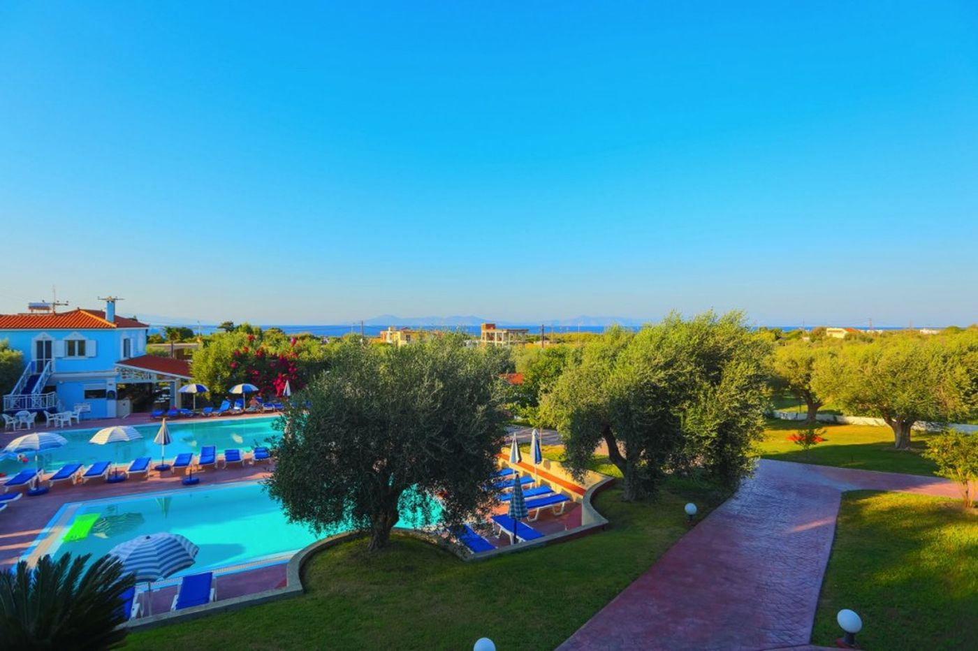 Filoxenia Apartments Tholos