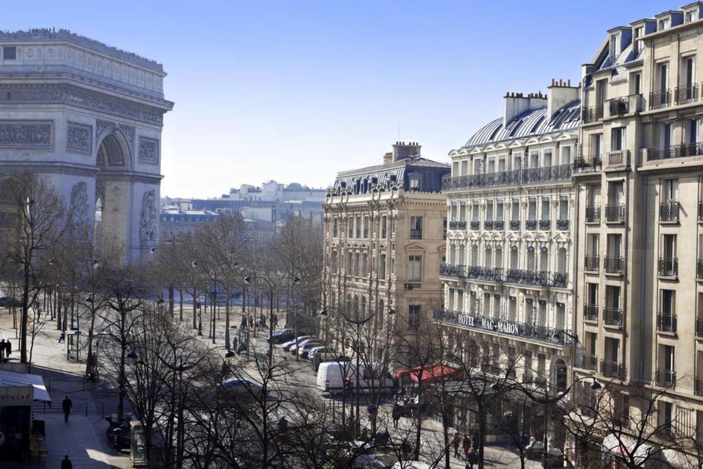 Maison-Albar-Hotels-Le-Champs-Elysees-Sports-and-Entertainment-18