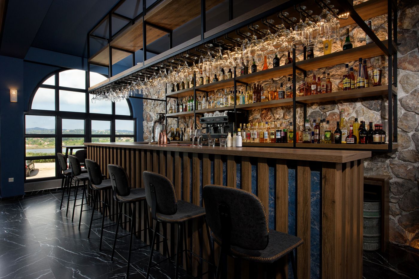 The-Royal-Grand-Hotel-Bar-51