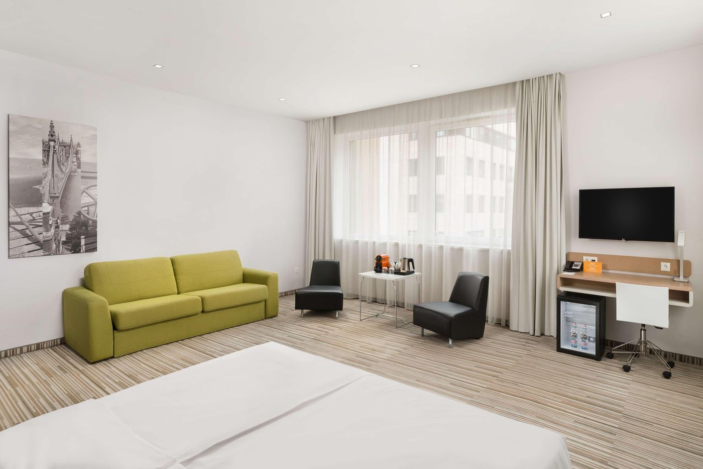 Park-Inn-by-Radisson-Budapest-Room-24