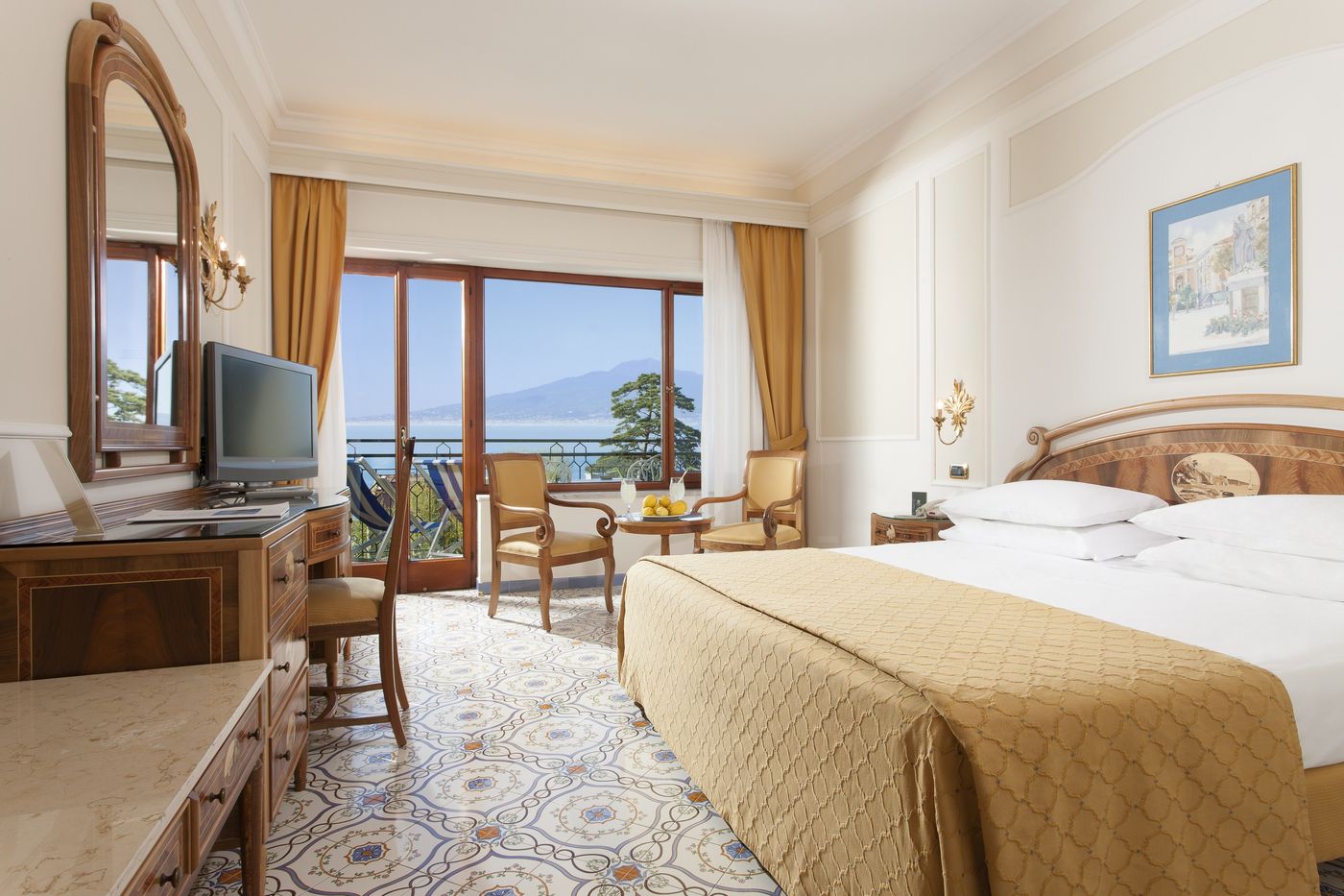 Grand-Hotel-de-la-Ville-Room-21