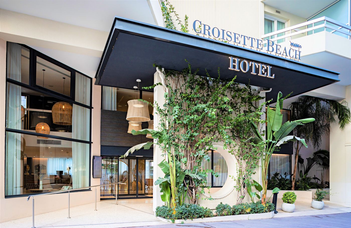 Hotel-Croisette-Beach-Cannes---Mgallery-General-view-13