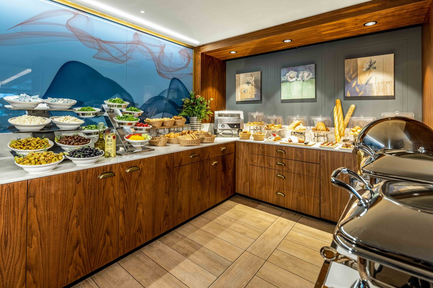 TZL-Suites-Restaurant-48