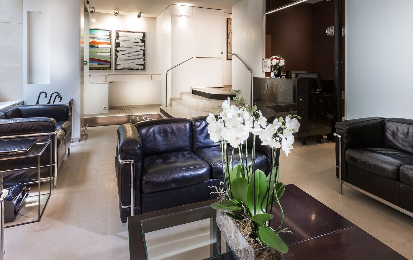 Albe-Saint-Michel-Lobby-7