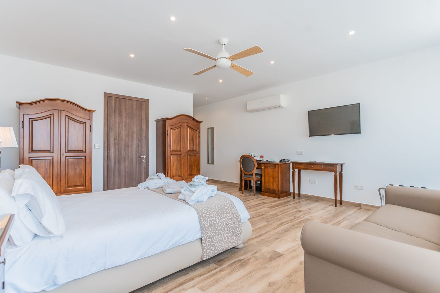 Palazzo-Violetta-Room-18