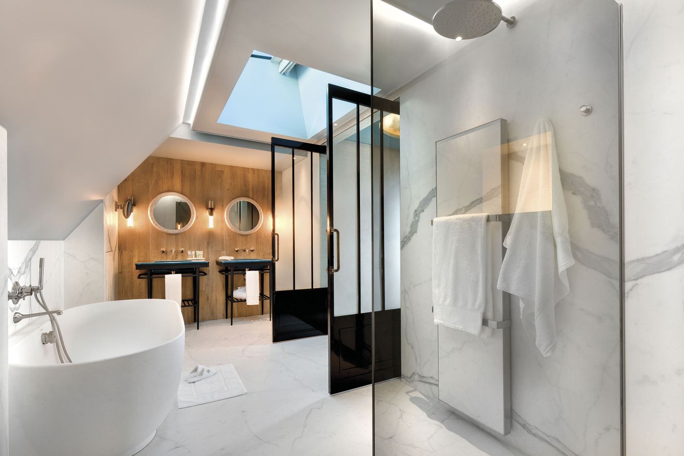 La-Demeure-Montaigne-Room-62