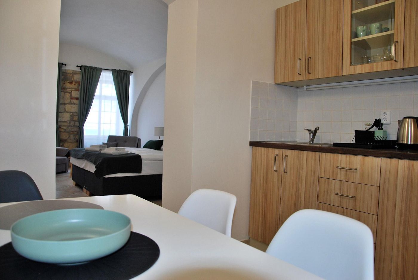 Boutique-Apartments-White-Swan-Room-67