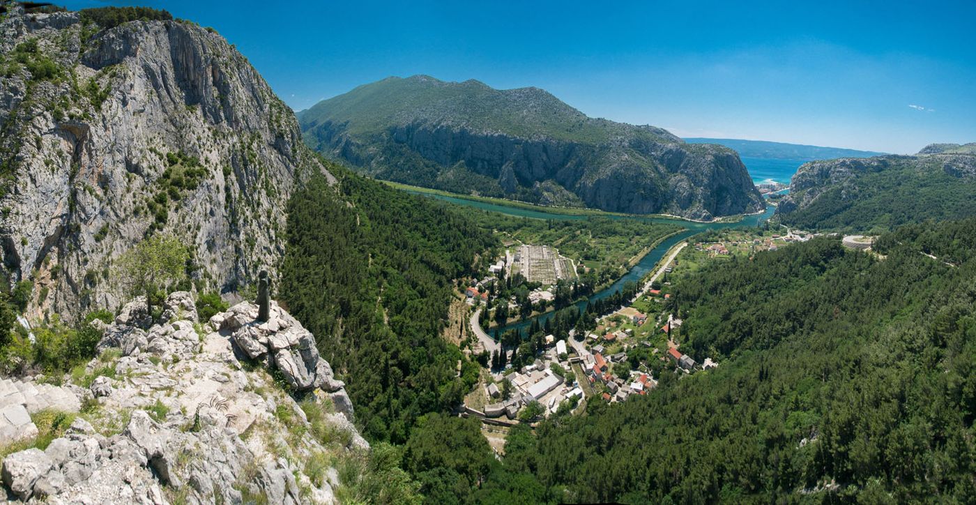 Villa-Dvor-General-view-47