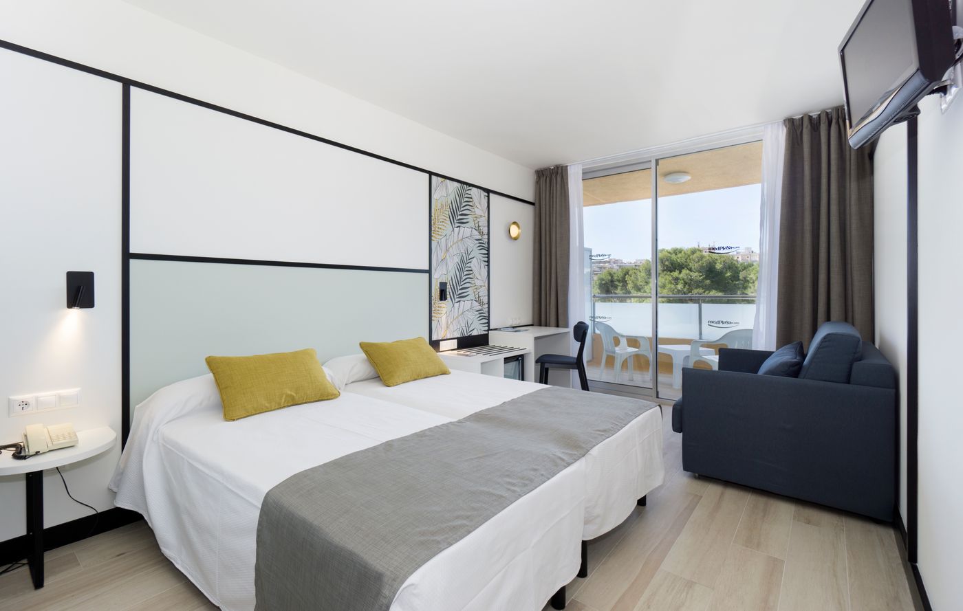 Medplaya-Hotel-Calypso-Room-19
