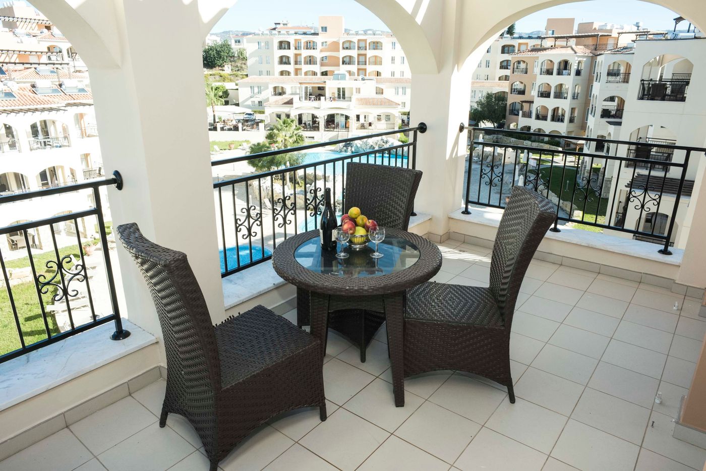 St Nicolas Elegant Residence