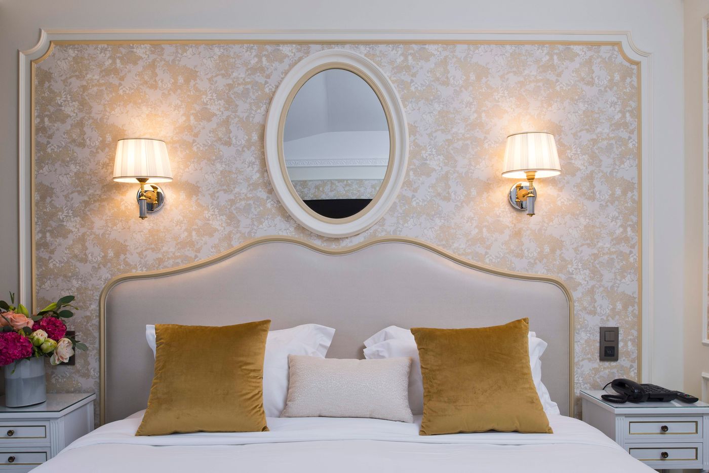 Hotel-Saint-Petersbourg-Opera---Spa-Room-39