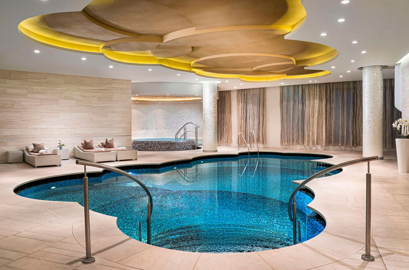 Waldorf-Astoria-Berlin-General-view-72