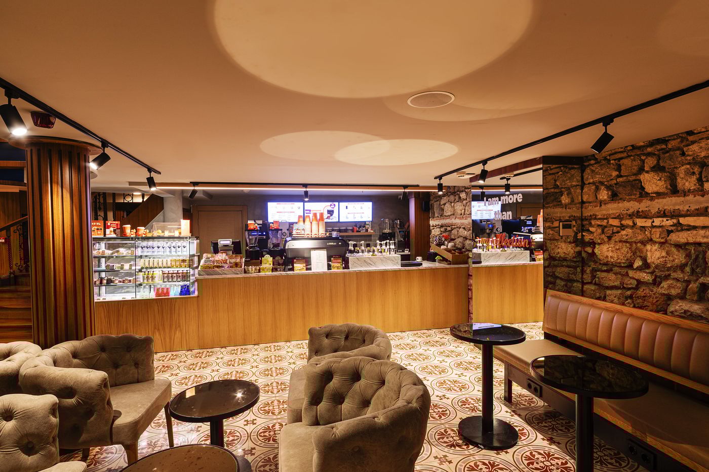 Mercure-Istanbul-Sirkeci-Lobby-13