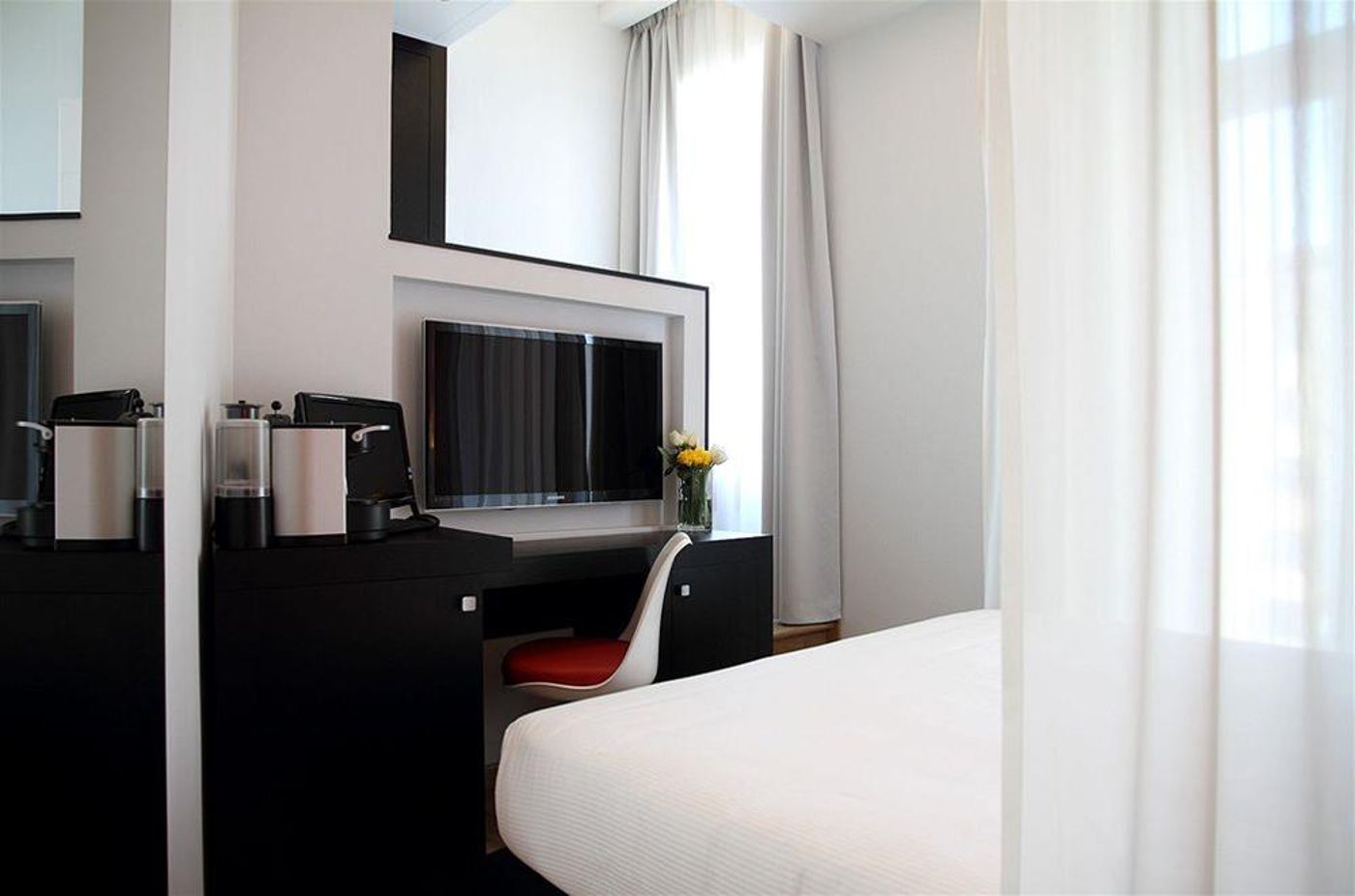 At-Home-Townhouse-Room-25