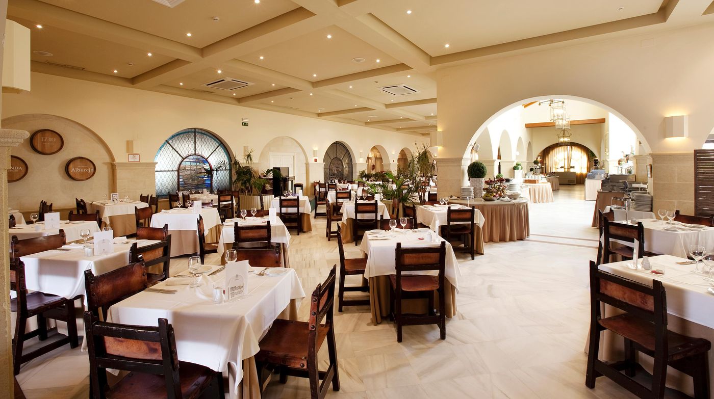 Playa-de-la-Luz-Restaurant-42