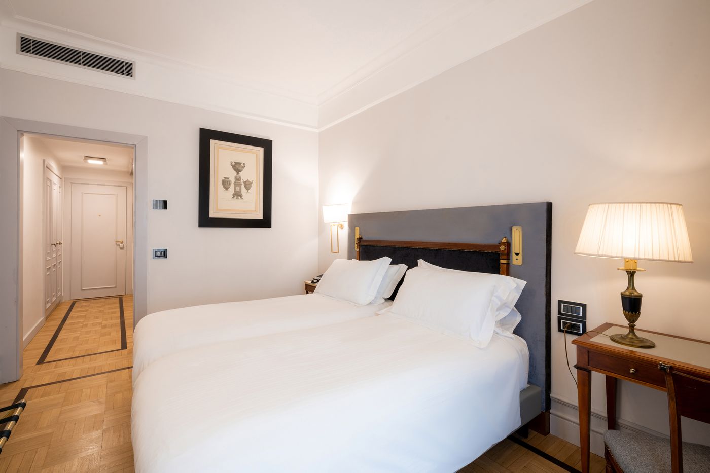 Grand Hotel Parker's - Italy - NAPOLES - Room - 3