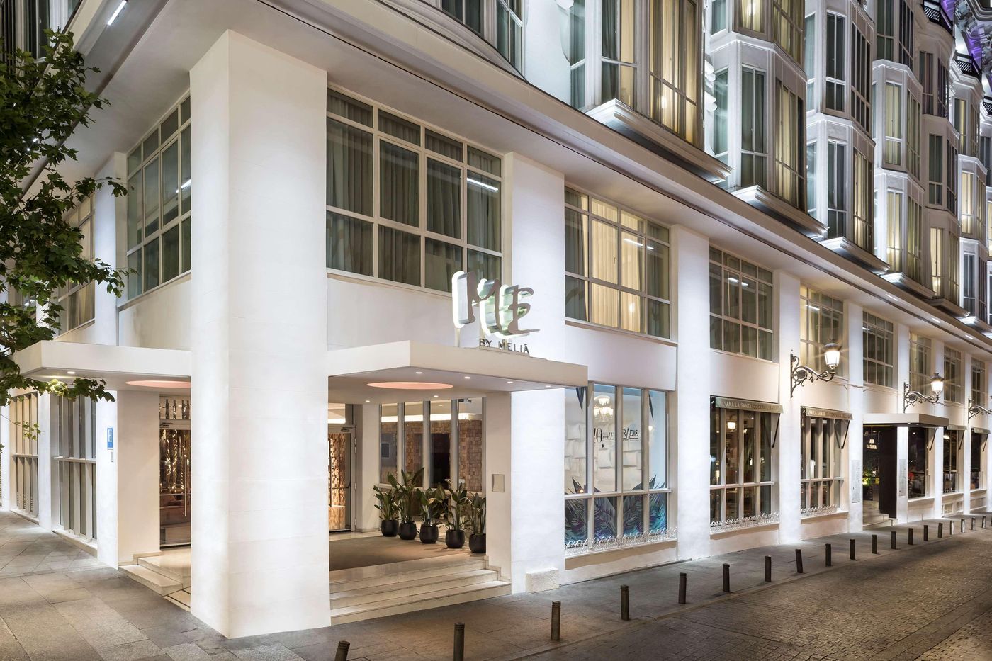 ME-Madrid-Reina-Victoria-General-view-25