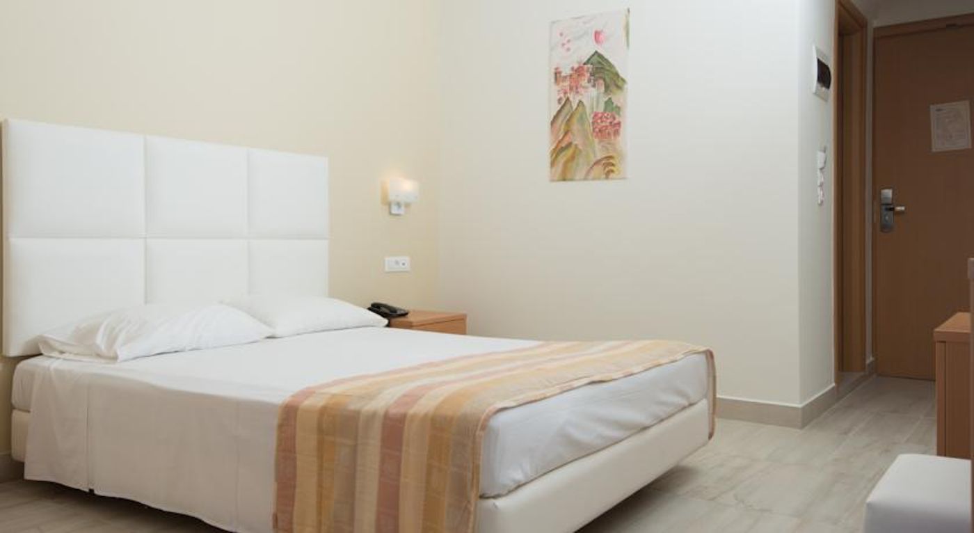 Kipriotis - Adults Only