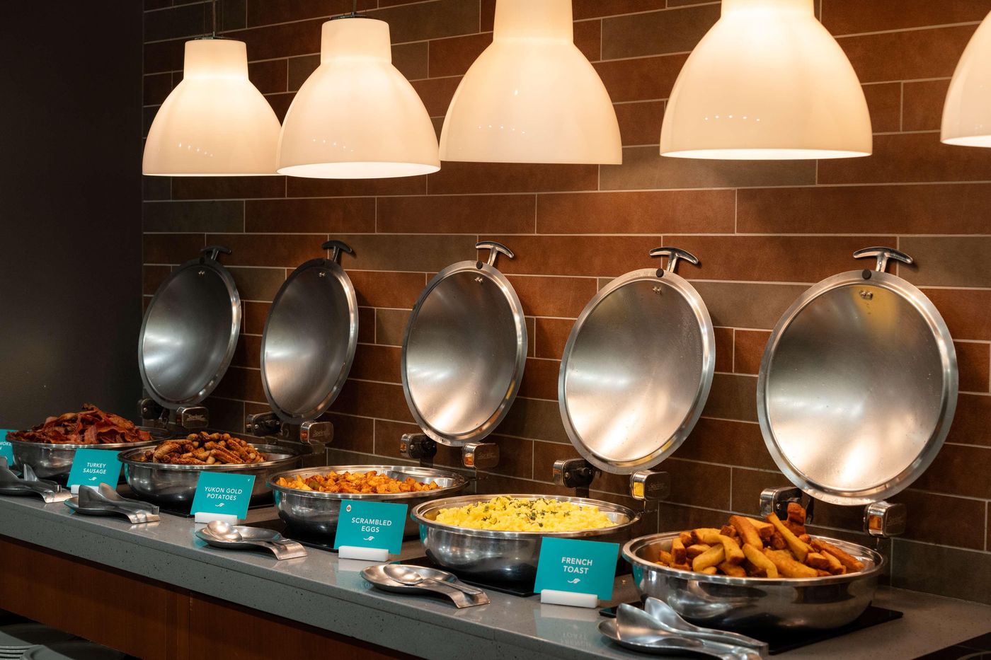 Embassy-Suites-by-Hilton-New-York-Manhattan-Times-Sq-Restaurant-58