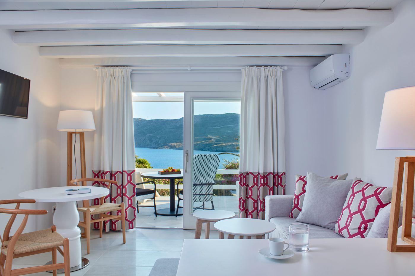 Archipelagos-Hotel-Room-22