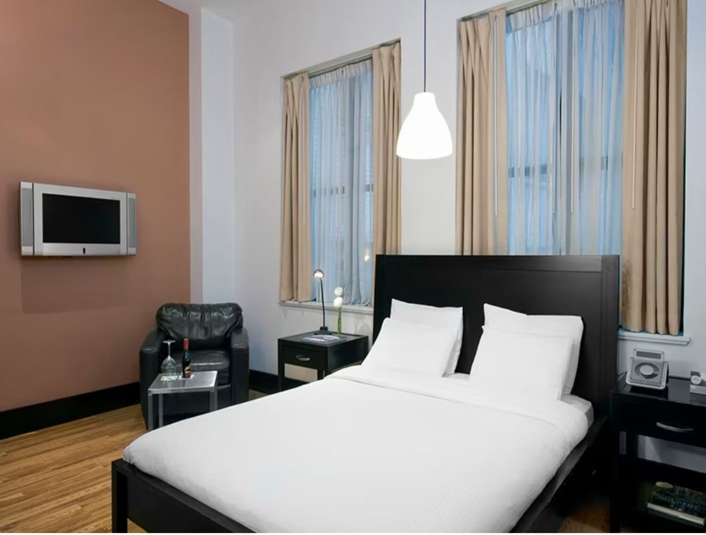 Eurostars-Wall-Street-Room-18