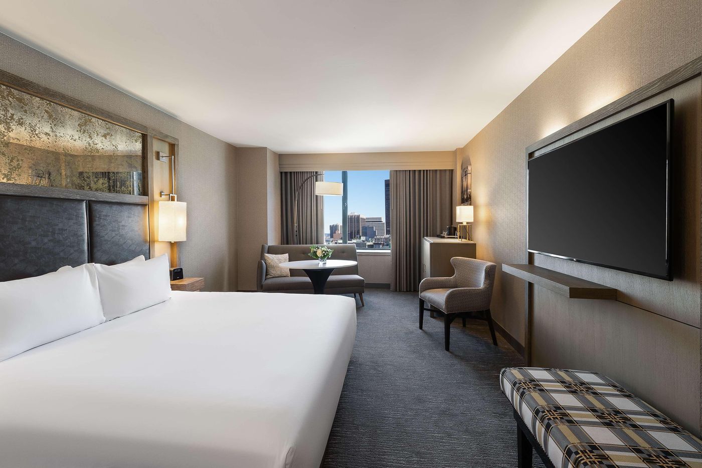 Hyatt-Regency-Boston-Room-34
