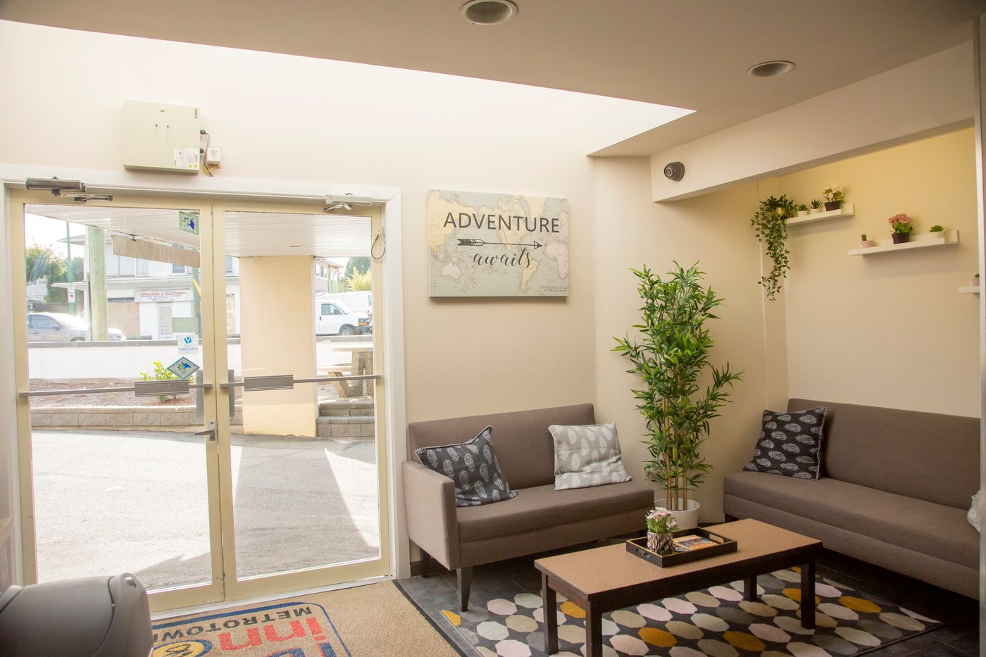 Happy Day Inn-Canada-VANCOUVER-Lobby-7