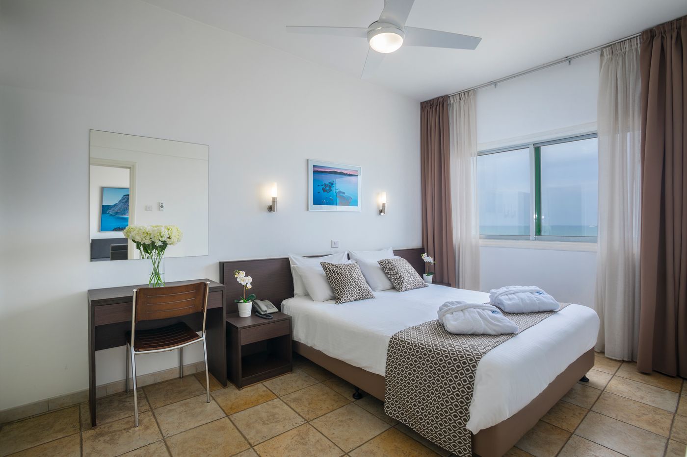 Costantiana-Beach-Hotel-Apts-Room-6