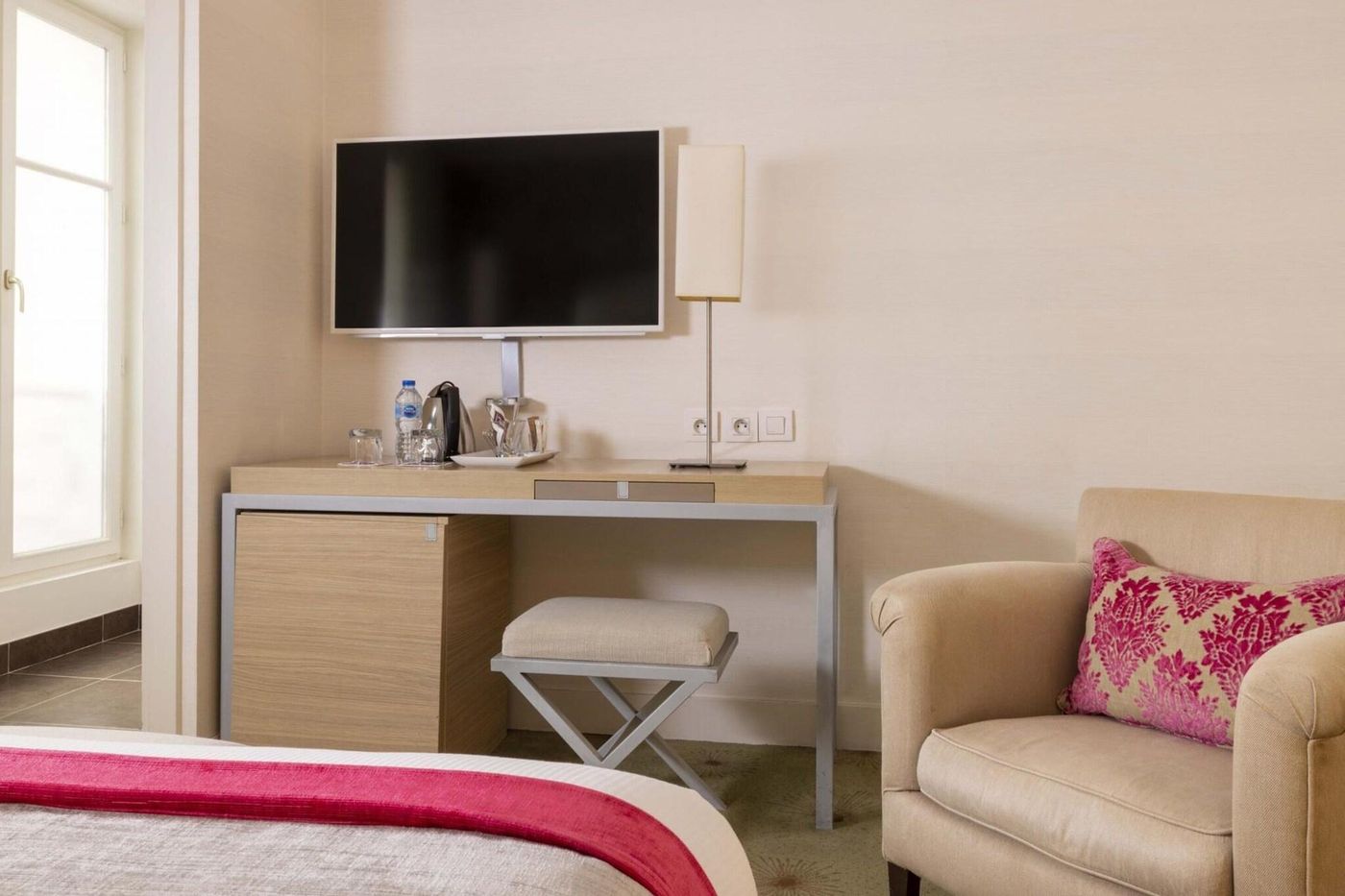 Marceau-Bastille---Gare-de-Lyon-Room-17