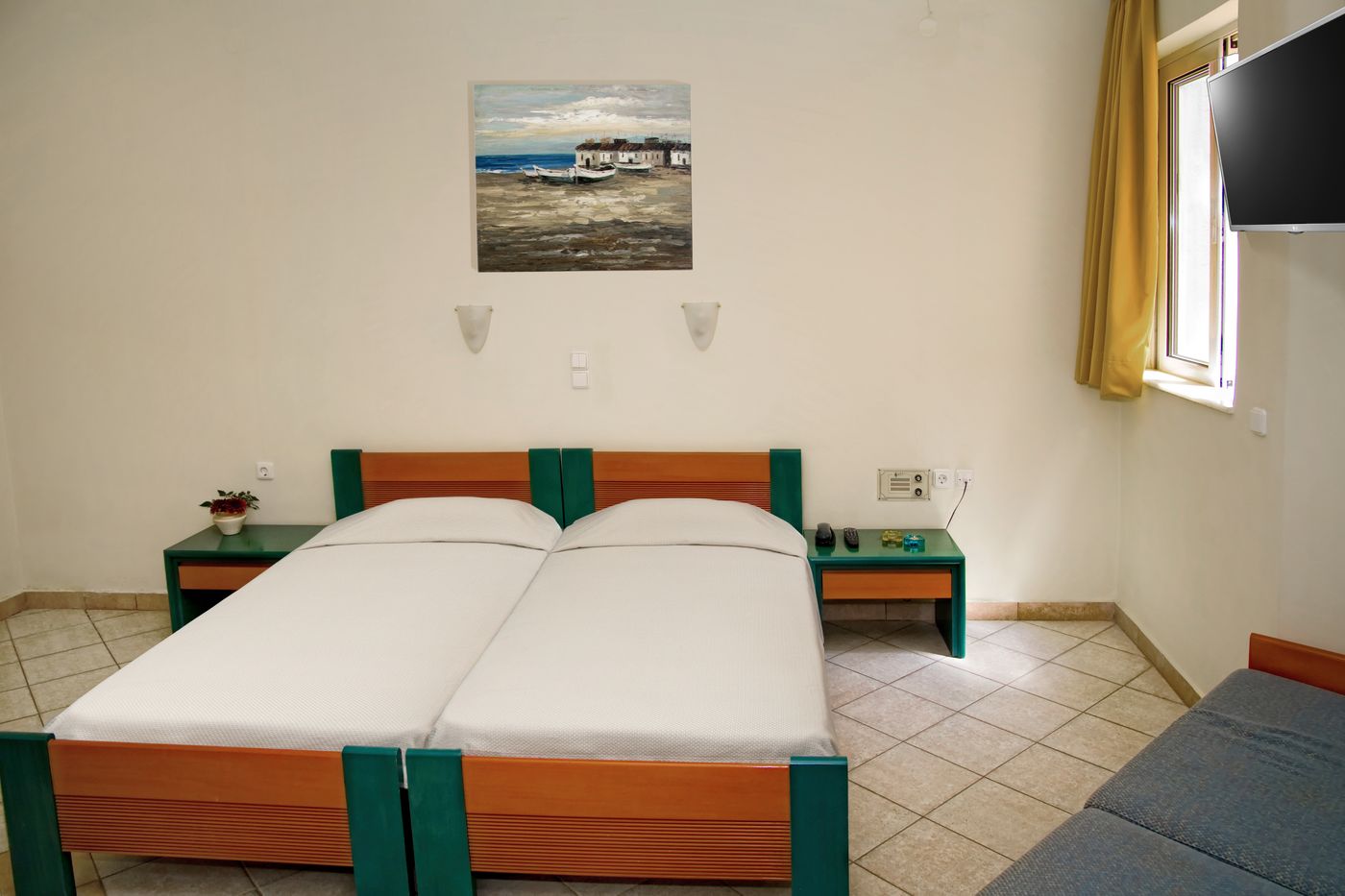 Papadakis-Apartments-Room-11