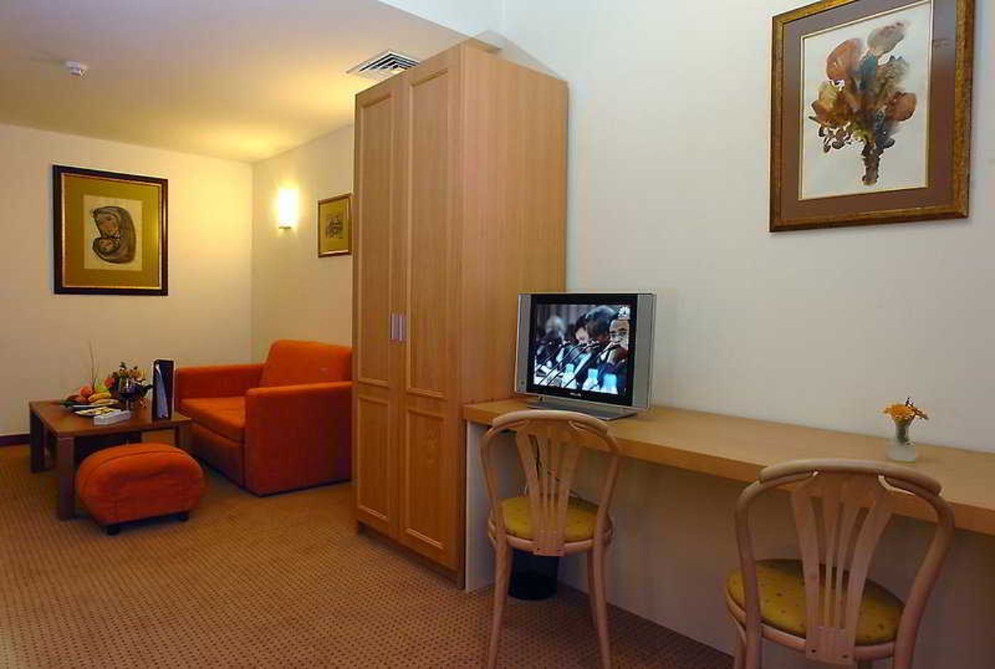 Arte-Bulgaria-SOFIA-Room-4