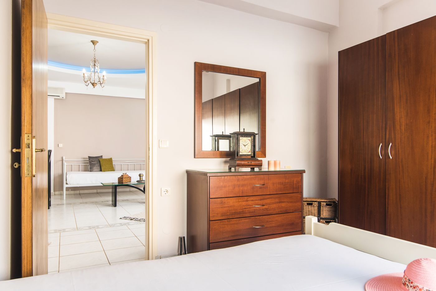 Yiannis-Manos-Apartments-Room-62