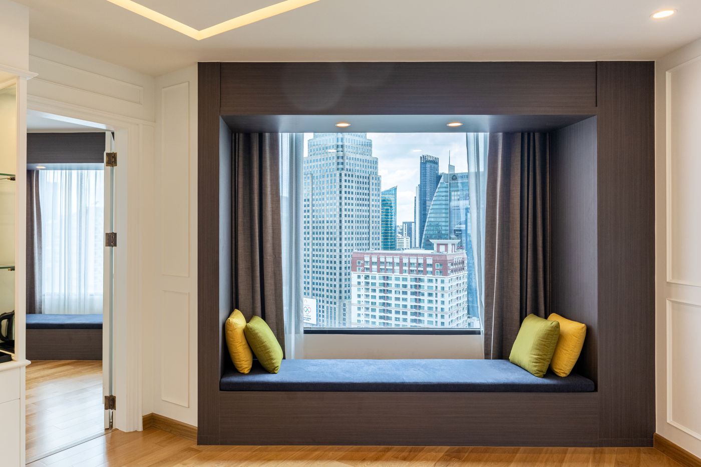 Rembrandt-Hotel-Bangkok-Room-51