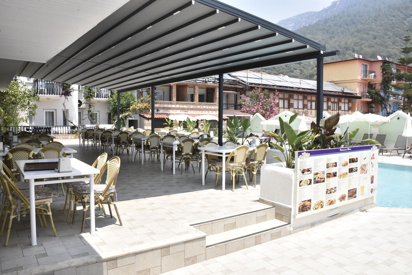 Magic-Tulip-Hotel-General-view-10