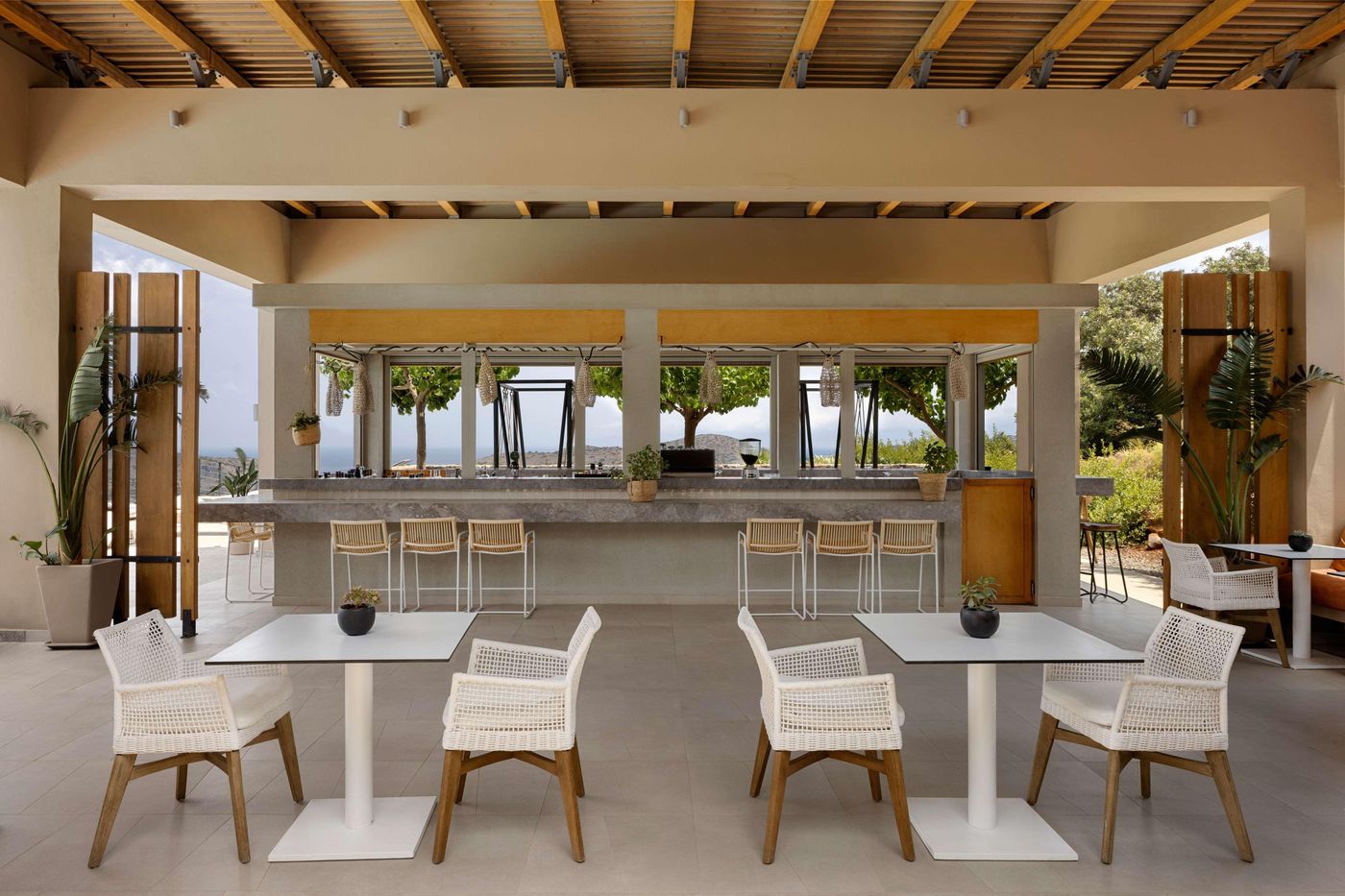 Elounda-Blue-Bay-Restaurant-57