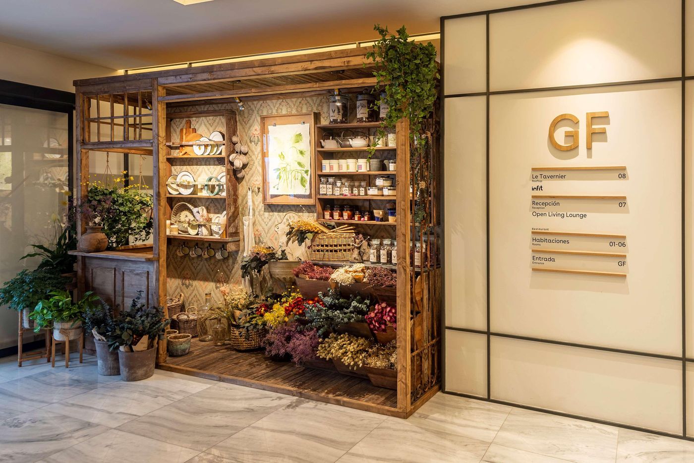 TRYP-Madrid-Cibeles-Hotel-Lobby-26