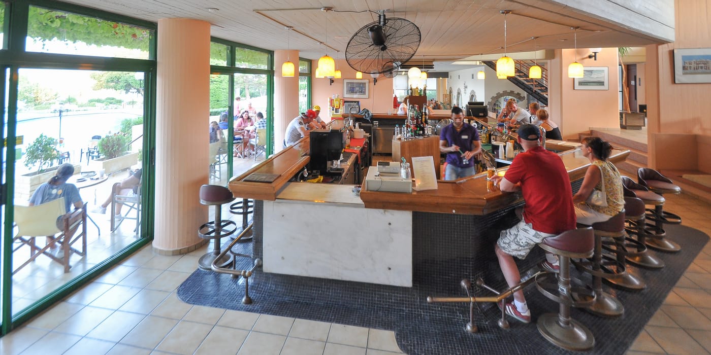 Kallithea-Sun---Sky-Bar-42