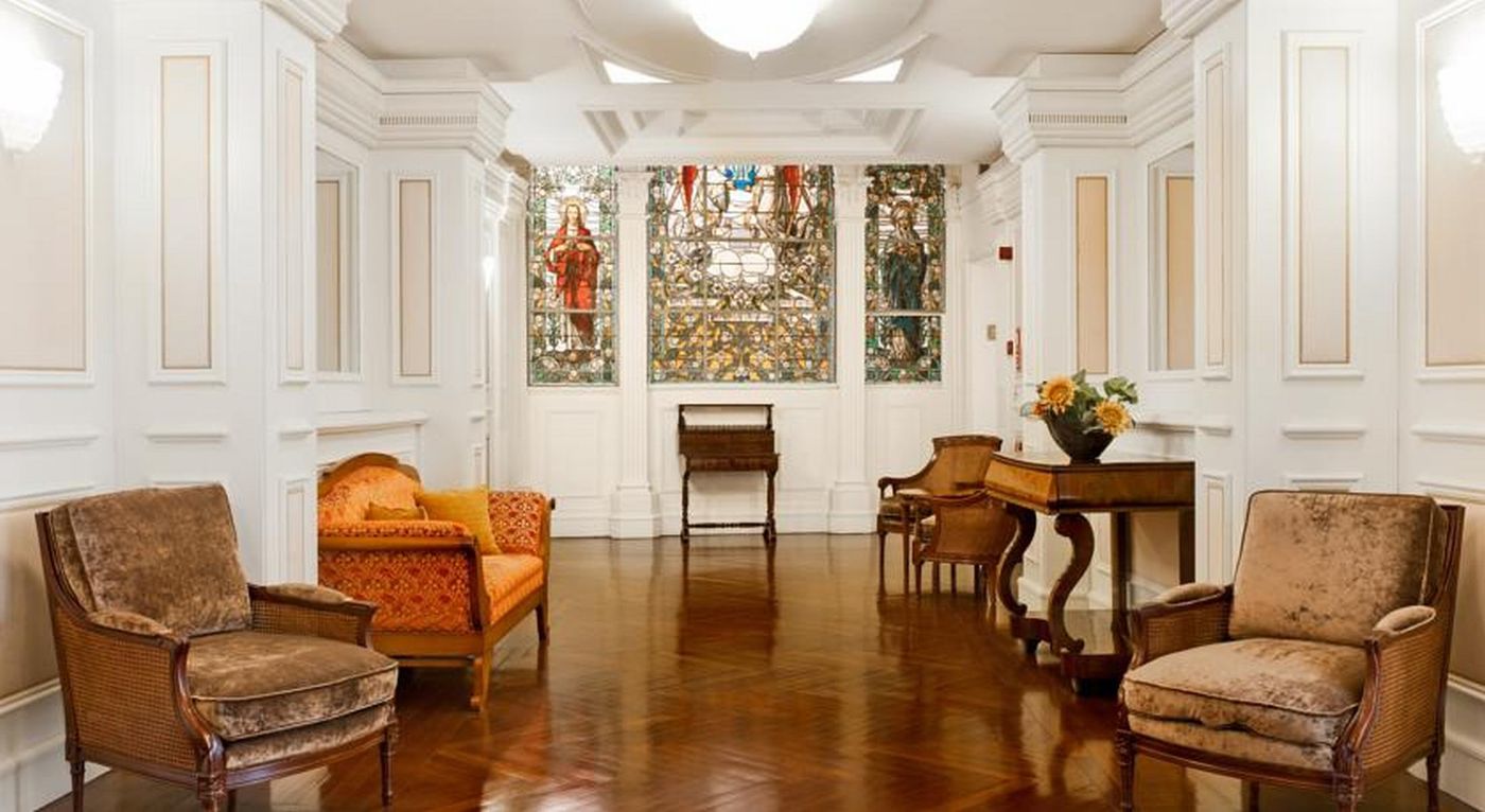 Catalonia-las-Cortes-Room-27