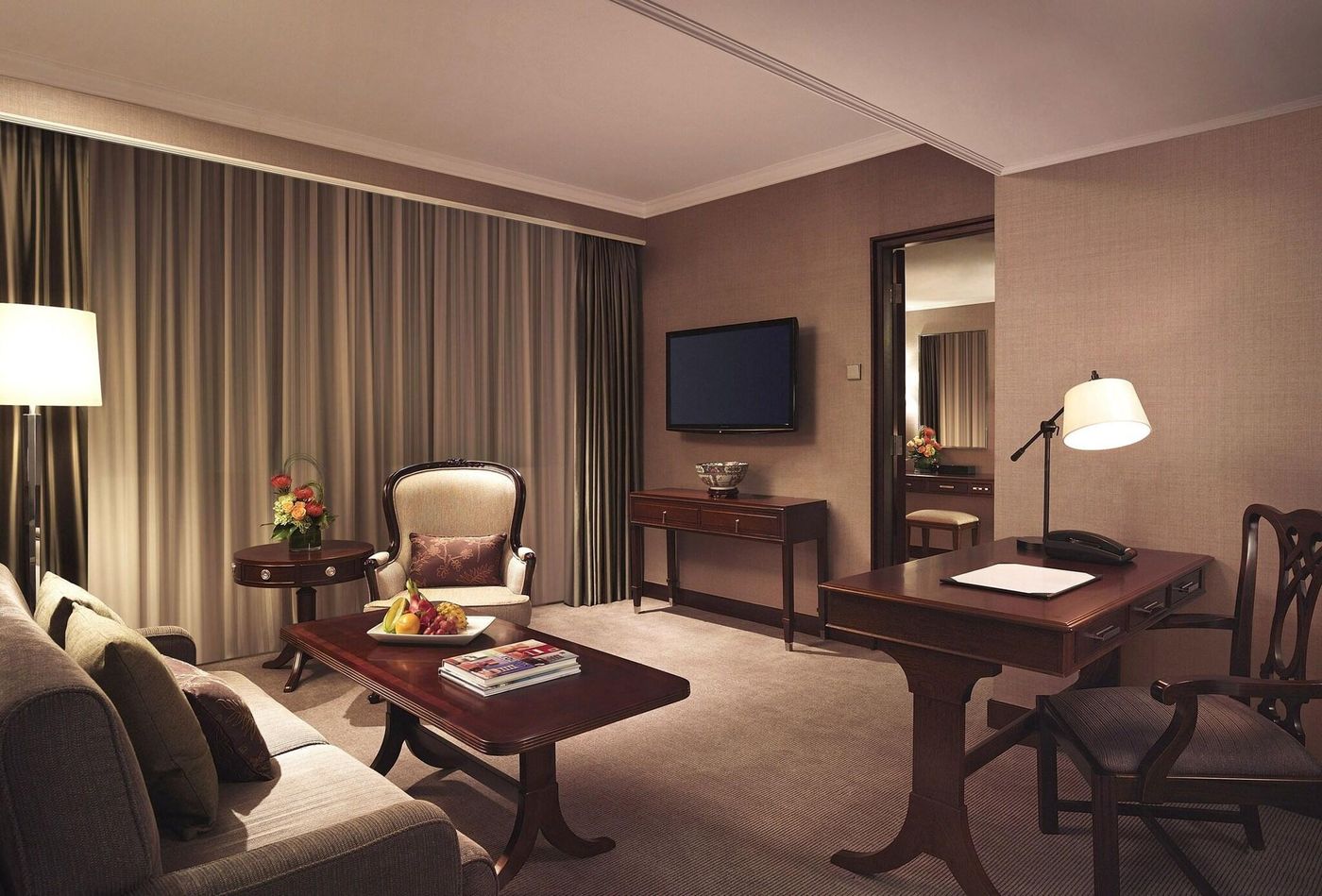 Marco-Polo-Hongkong-Hotel-Room-7