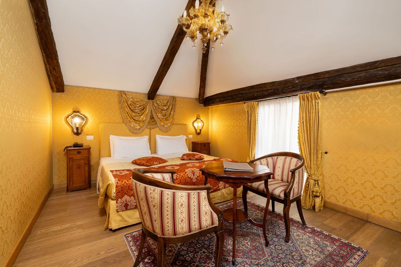 Relais-Alberti-Room-4