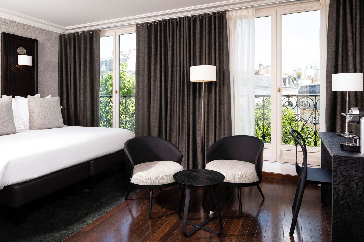 Hotel-Elysees-Regencia-Room-33
