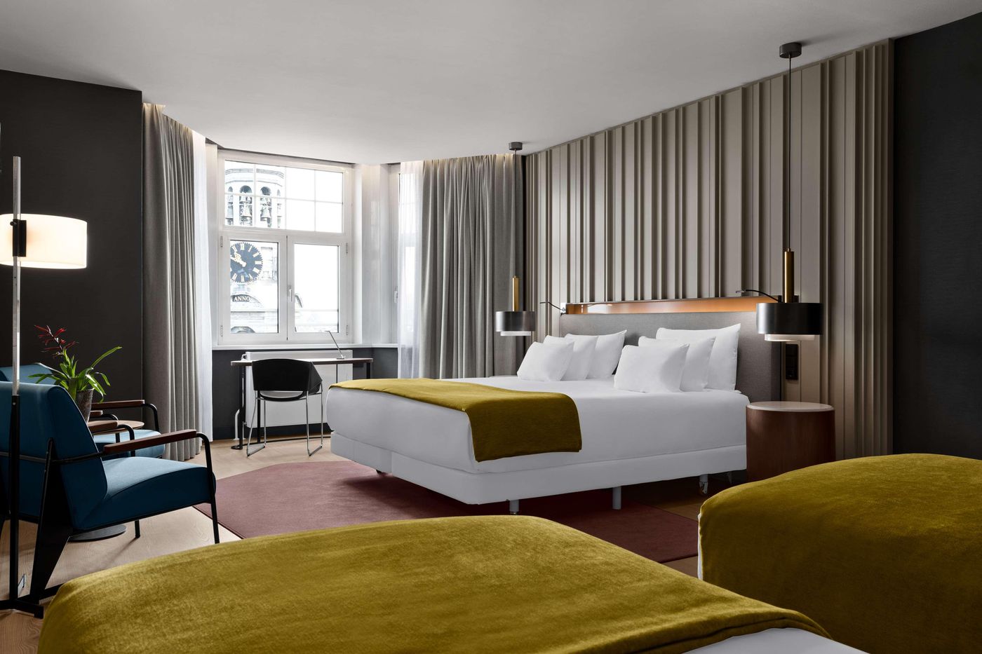 NH-Collection-Amsterdam-Flower-Market-Room-20