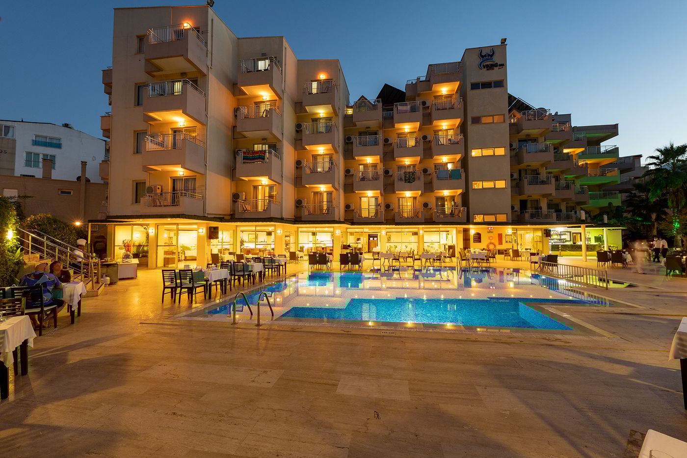 Viking-Nona-Beach-Pool-4