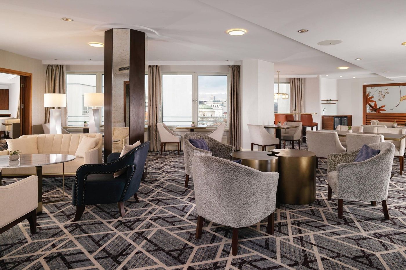 Sheraton-Warsaw-Hotel-Room-15