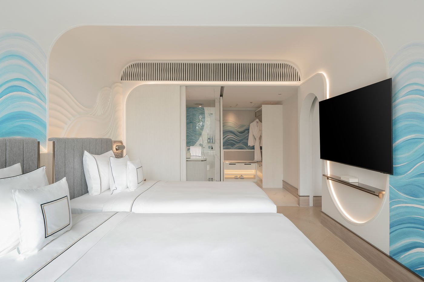 11.04.25 Melia Pattaya